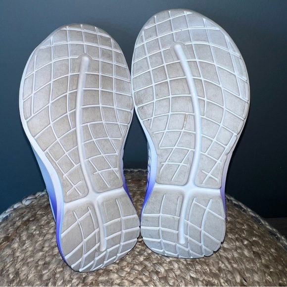 Oofos OOmg Sport Low Recovery Shoes - Picture 11 of 12